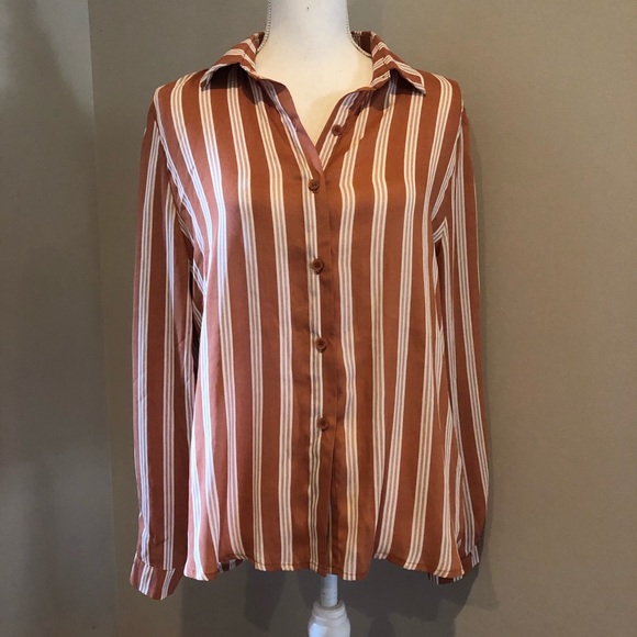 NASTY GAL button front top SOLD OUT peach stripe - Picture 5 of 8
